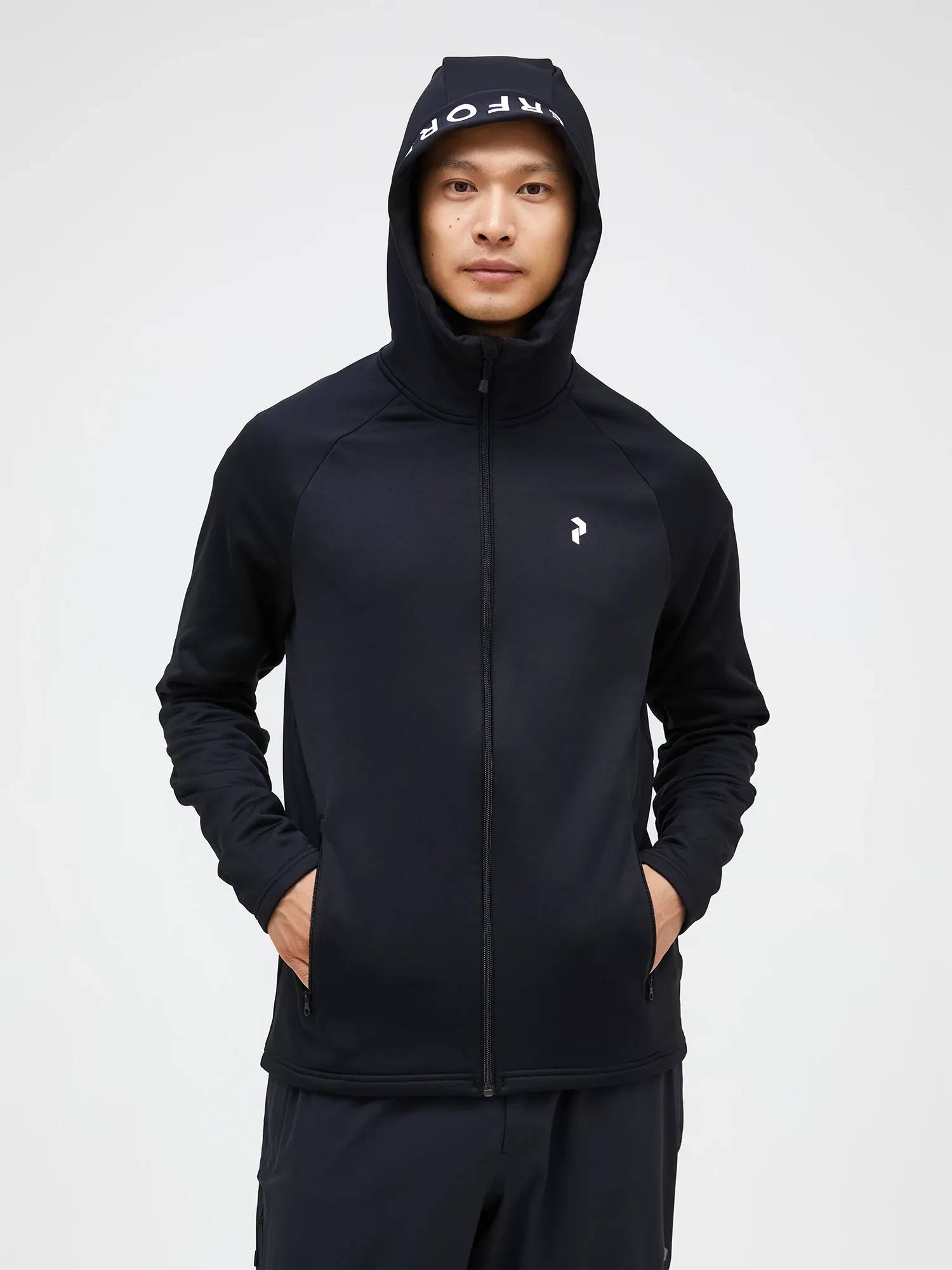 極美品　Peak Performance 2L Stretch Jacket＆pants black サイズM　１回使用のみ　定価132000円 SnowPeak】Stretch 2L Coat(マウンテンパーカー)｜アウター