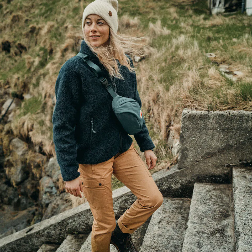 Fjällräven Ulvö Hip Pack Medium Red Gold 17