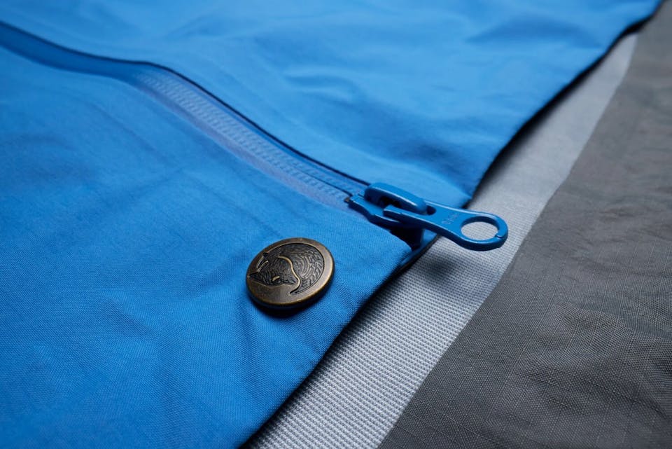 Fjällräven Women's Keb GTX Jacket Un Blue 16