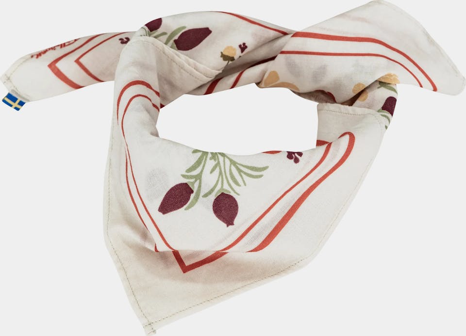 Fjällräven Fjällblomster Bandana Chalk 02
