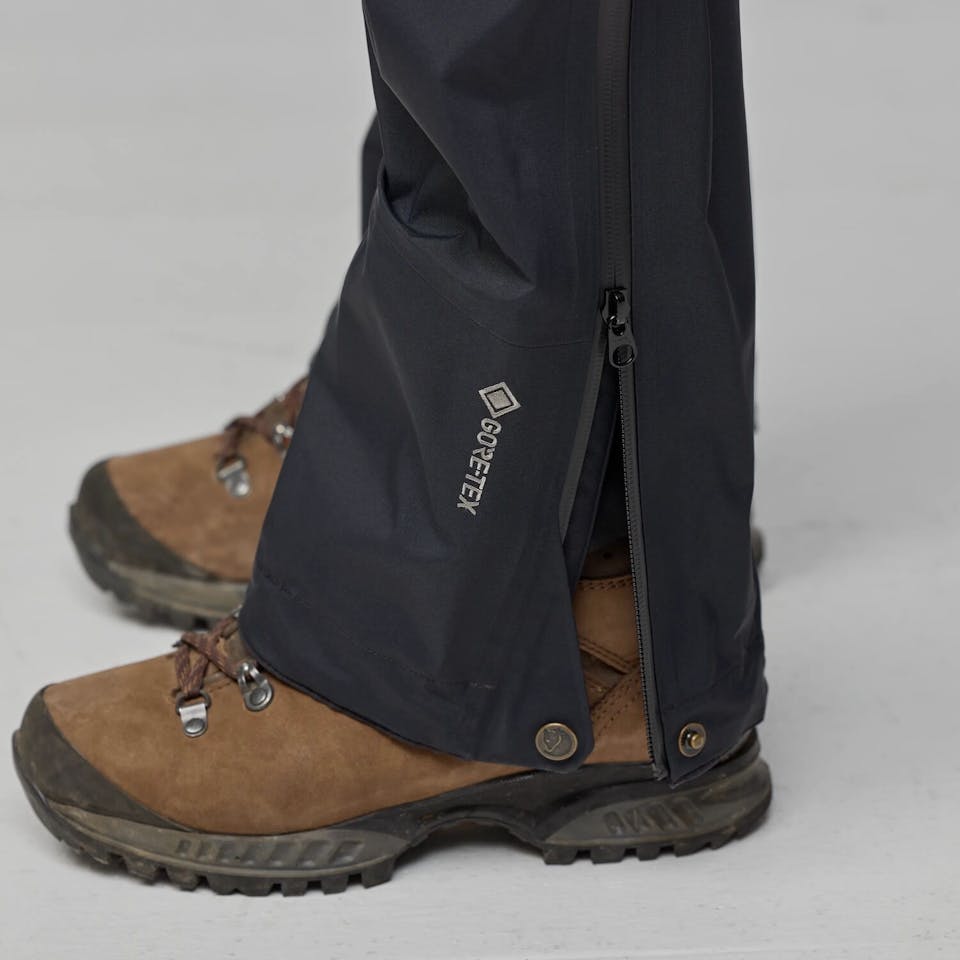 Fjällräven Women's Keb GTX Trousers Black 09