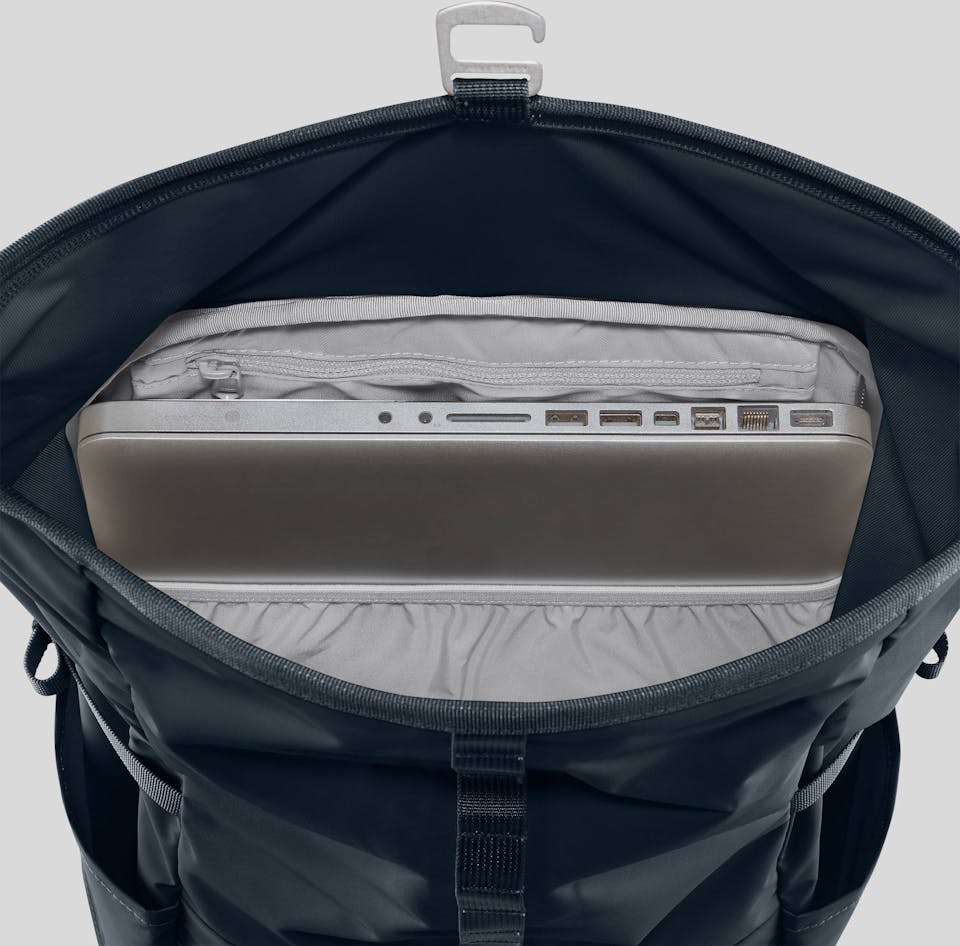 Fjällräven High Coast Foldsack 24 Navy 09