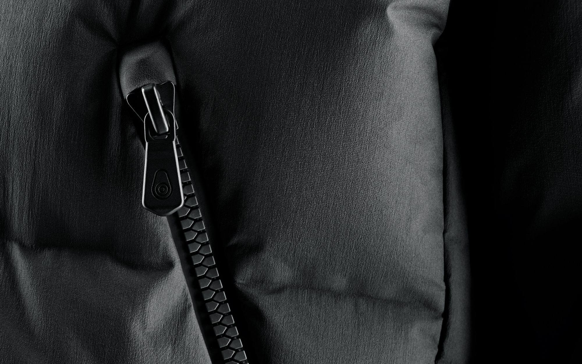 Sail Racing Men's Race Edition Down Parka Carbon 04