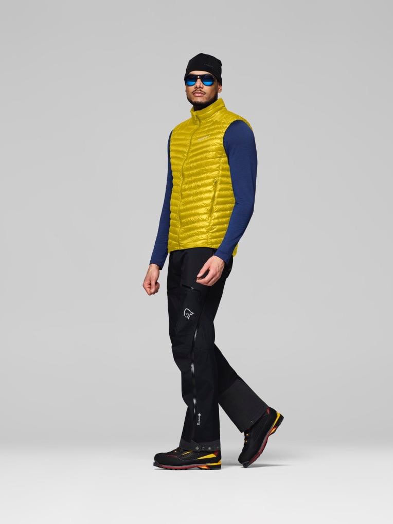 Norrøna Men's Trollveggen Superlight Down800 Vest Antique Moss 05