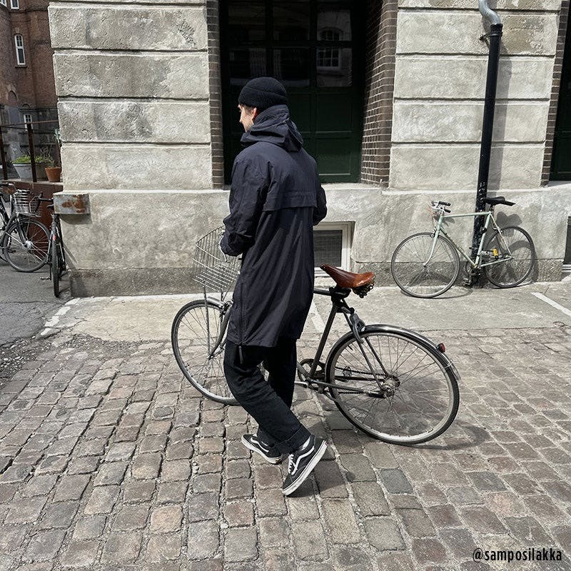 Halti Men's Kurvi 3L Parka Musta 02