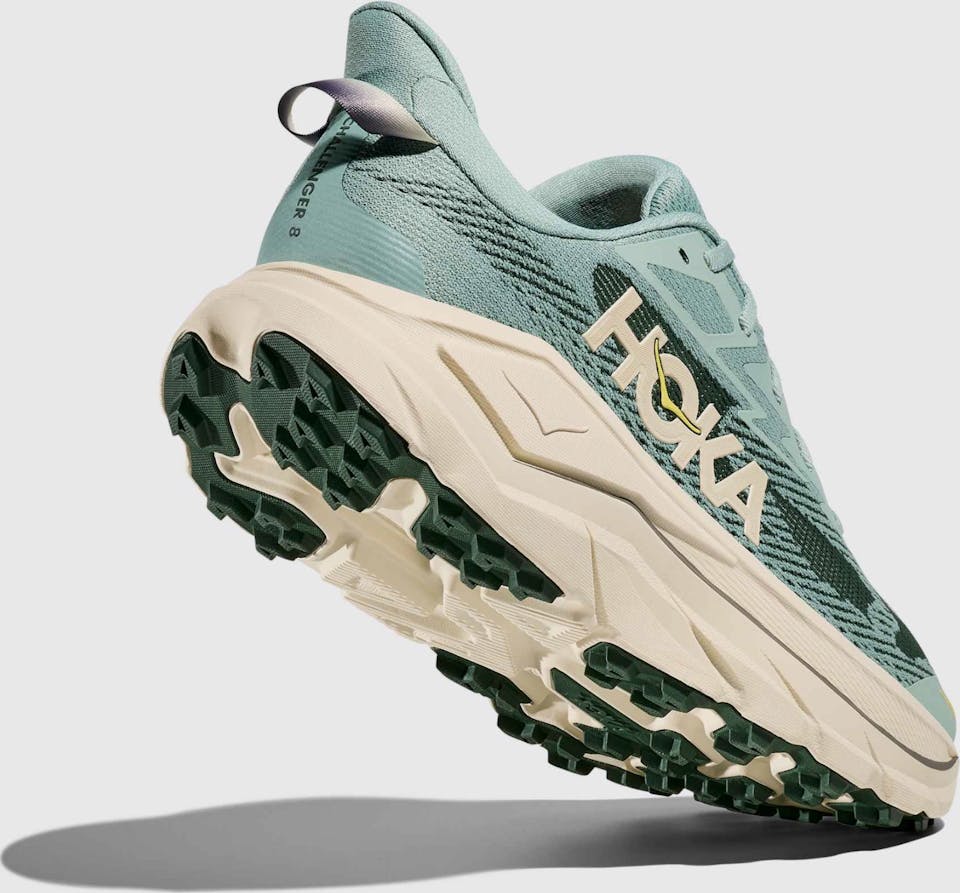 Hoka Men's Challenger 8 Jade / Truffle Salt 04