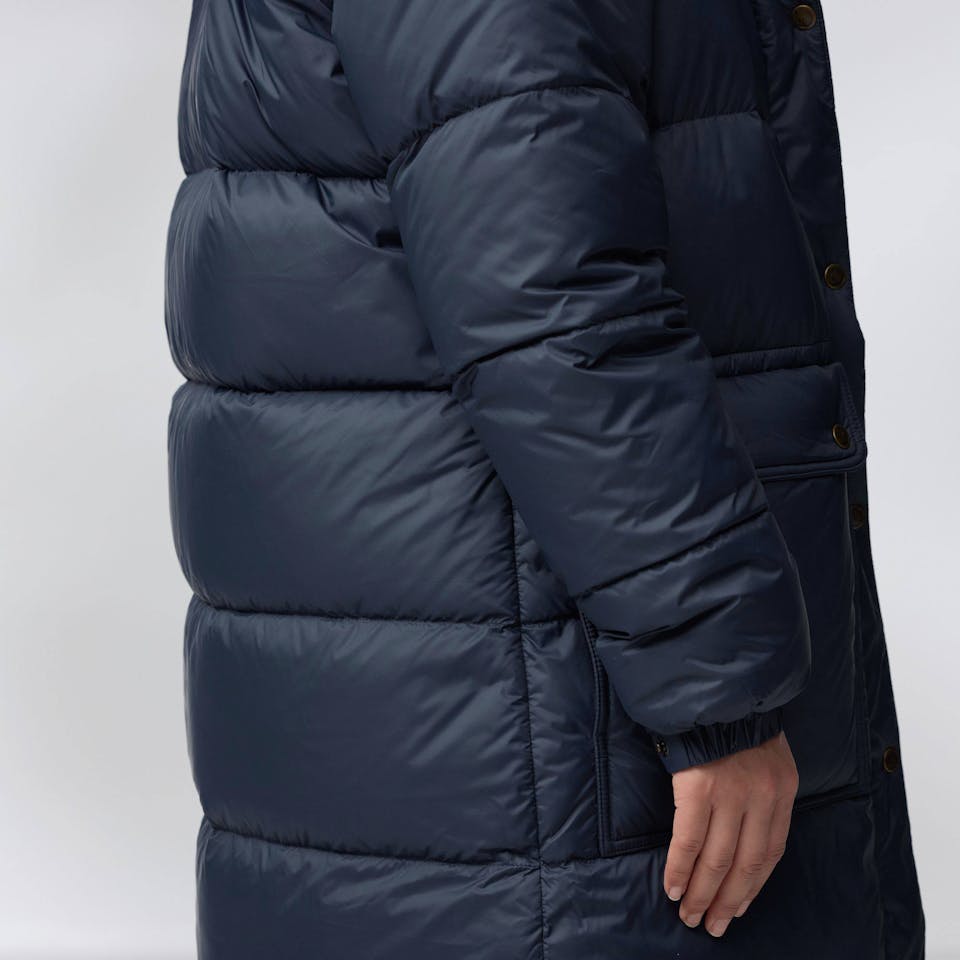 Fjällräven Women's Expedition Long Down Parka Fossil 11