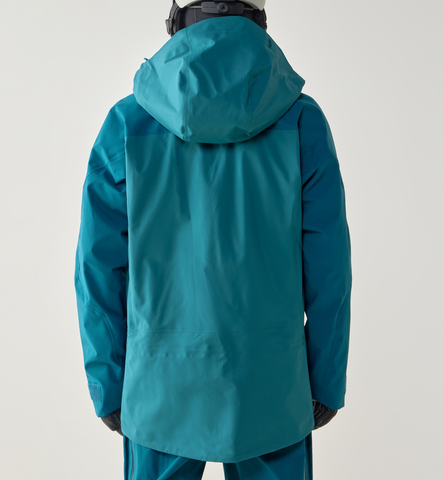Haglöfs Men's Vassi GTX Pro II Jacket Mountain Teal/Deep Teal 03