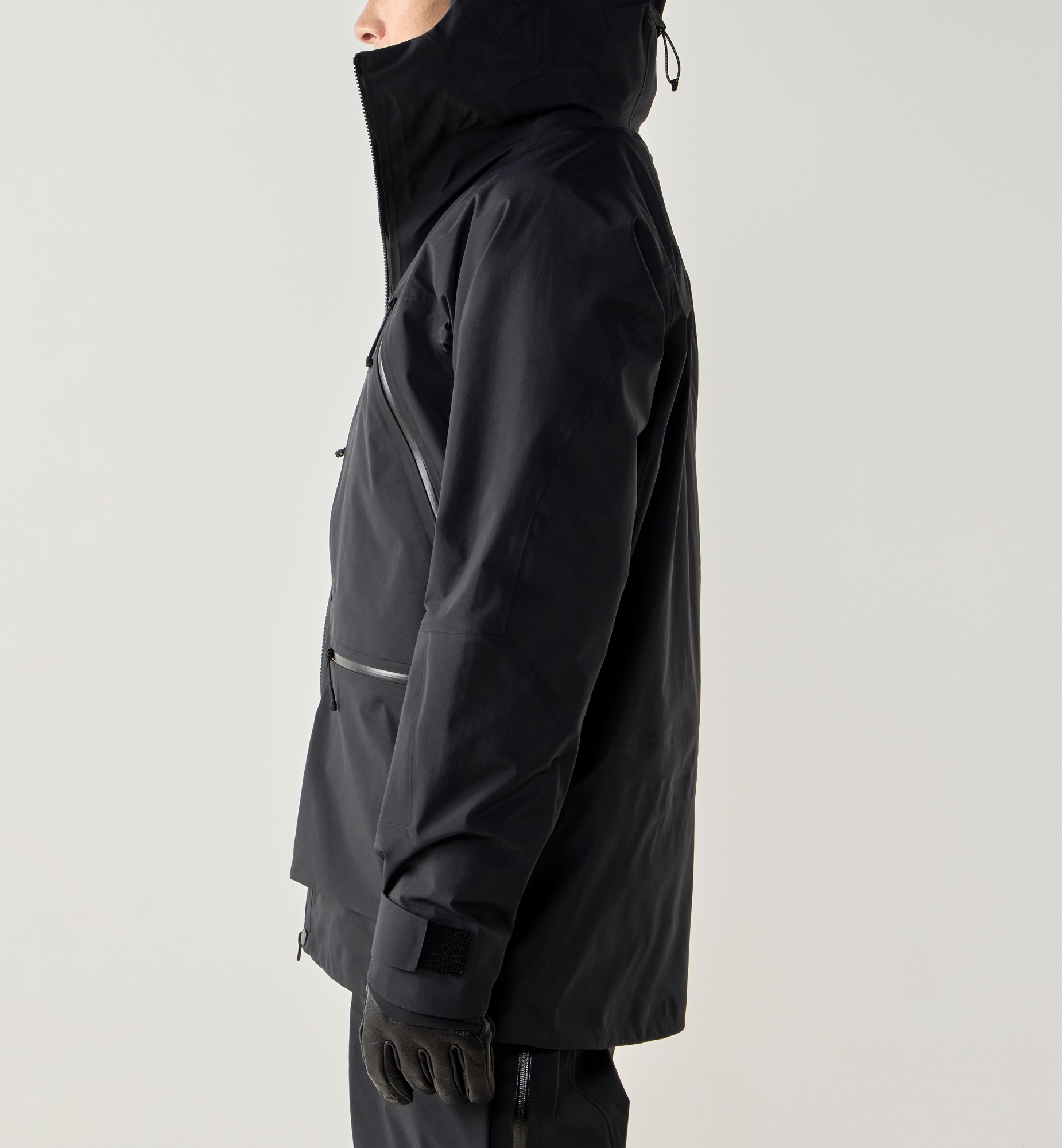 Haglöfs Men's Vassi GTX Pro II Jacket Musta 05