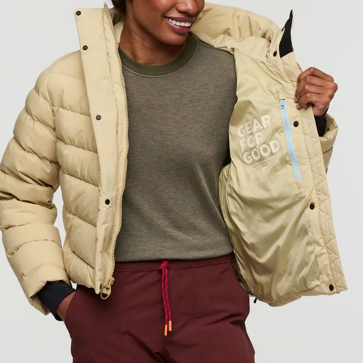 Cotopaxi Women's Alivio Down Crop Jacket Light Beige 07