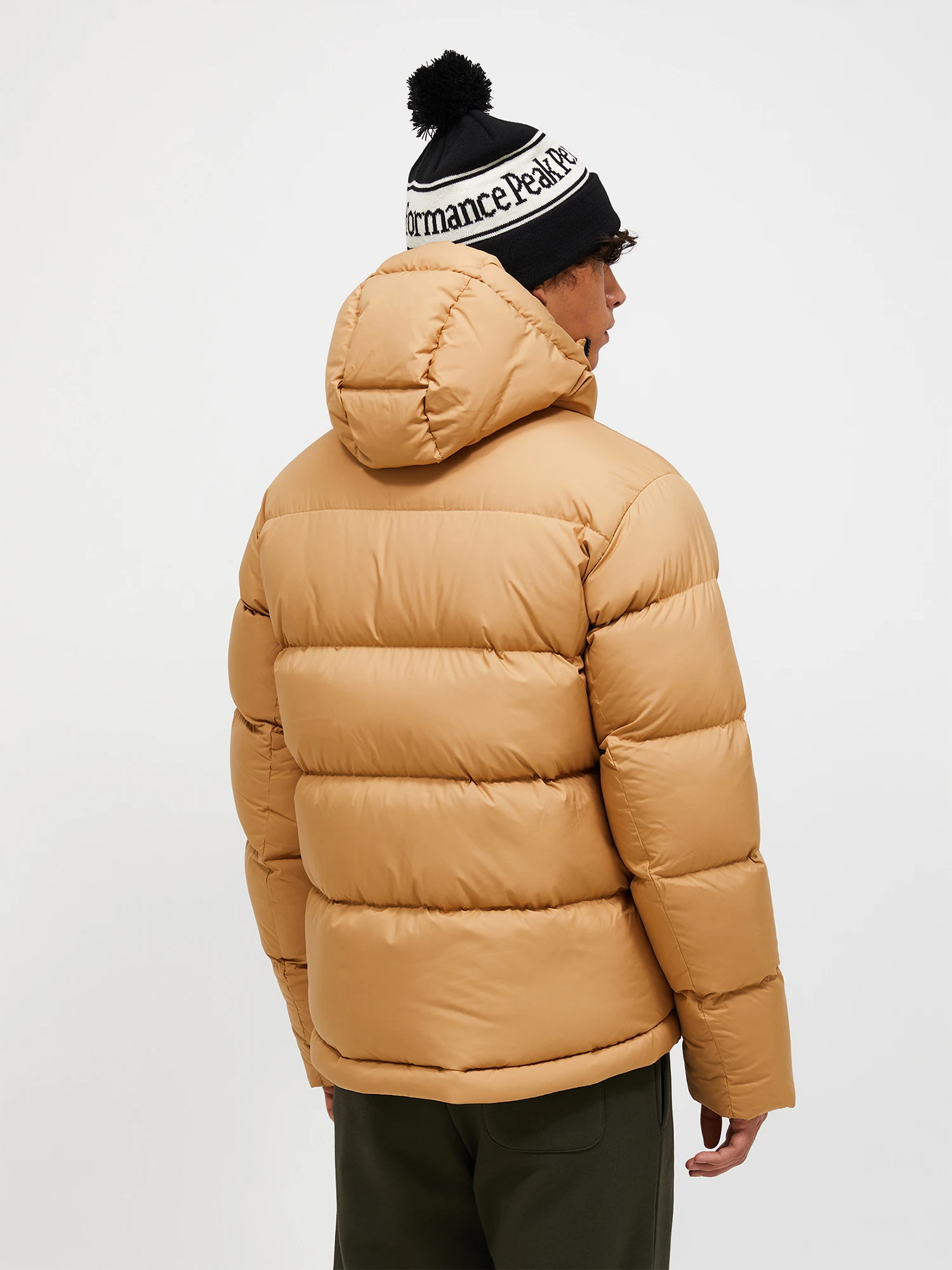 Peak Performance Men's Rivel Down Jacket - Miesten untuvatakki Sierra Sand 06