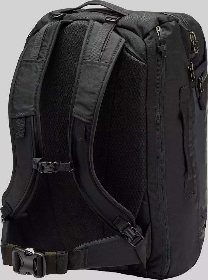 Cotopaxi Allpa 42 Black 02