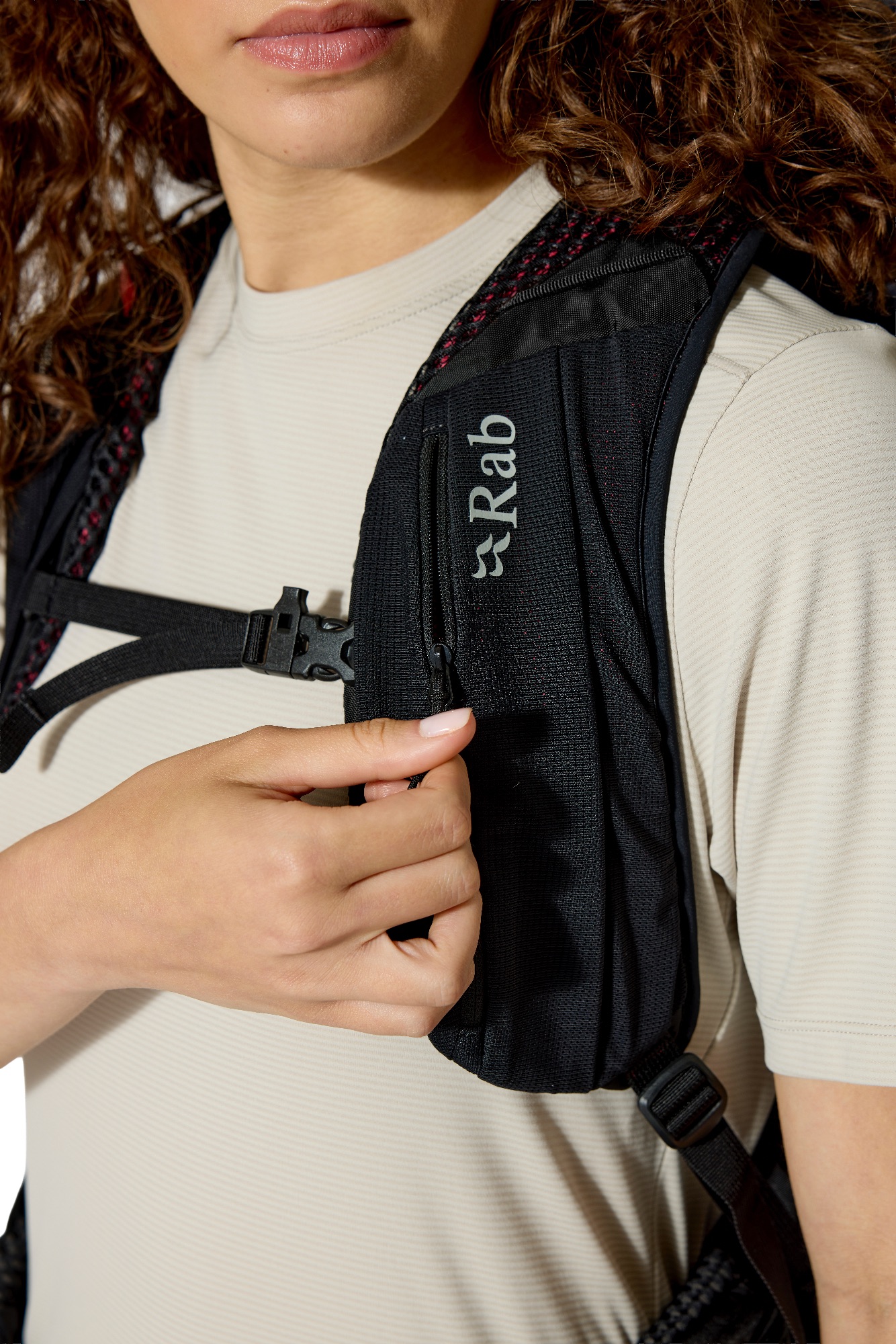 Rab Airox 34ND Mulberry 12