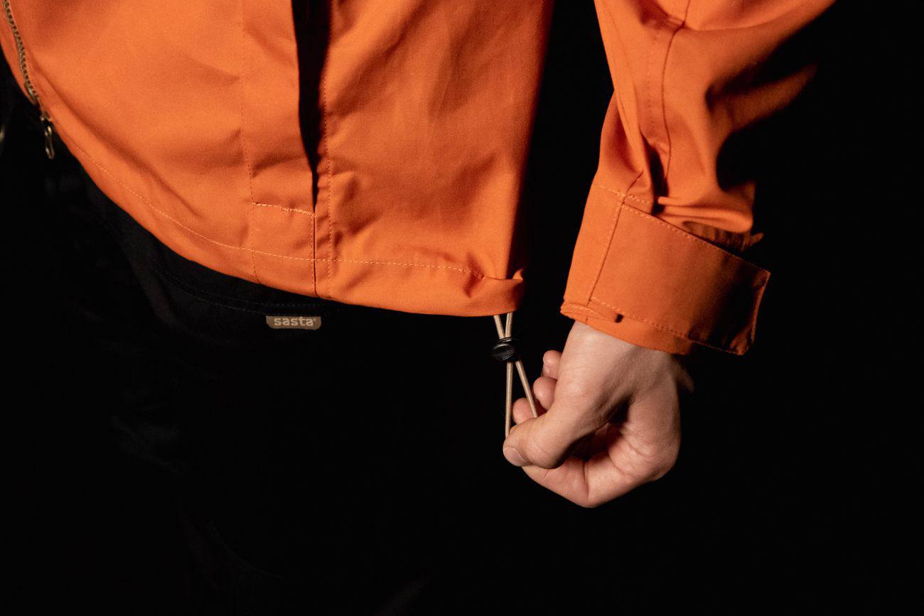 Sasta Roihu Trek Takki Miesten Oranssi 06