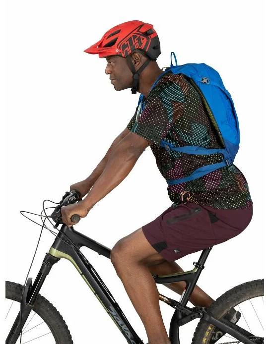 Osprey Siskin 8 Black 06