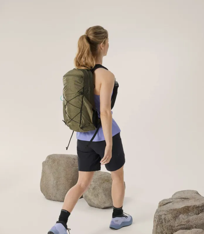 Arc'teryx Women's Gamma Short 9" Moondrop 05