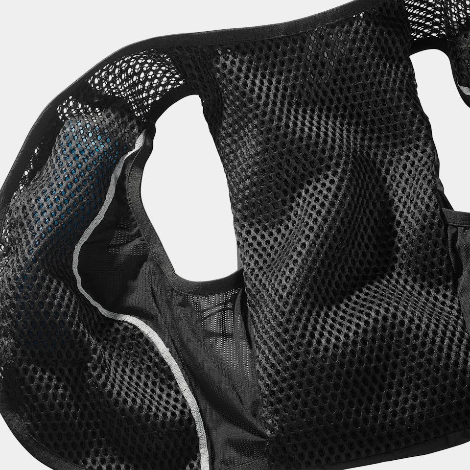 Salomon Women's Active Skin 12 Set Black 05