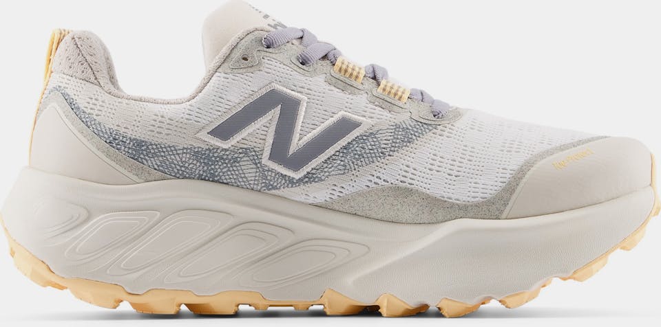 New Balance Women's Fresh Foam Hierro v9 Sea Salt / White Peach 01