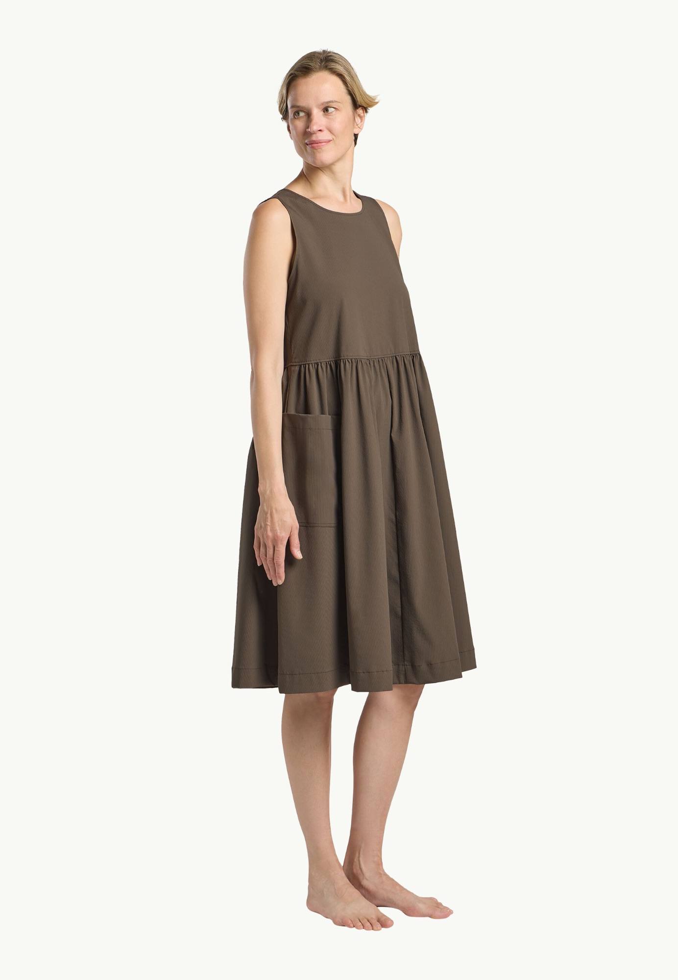 Jack Wolfskin Women's Sioma Dress Cold Coffee 04