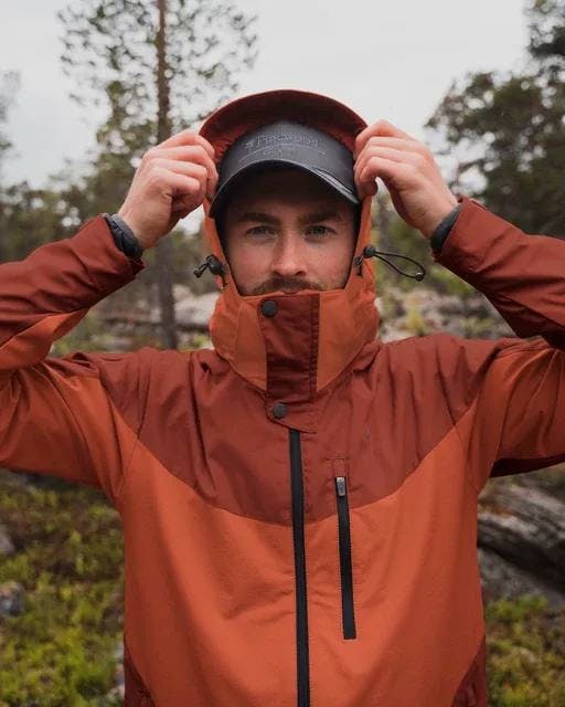 Pinewood Finnveden Hybrid Jacket Terracotta 02