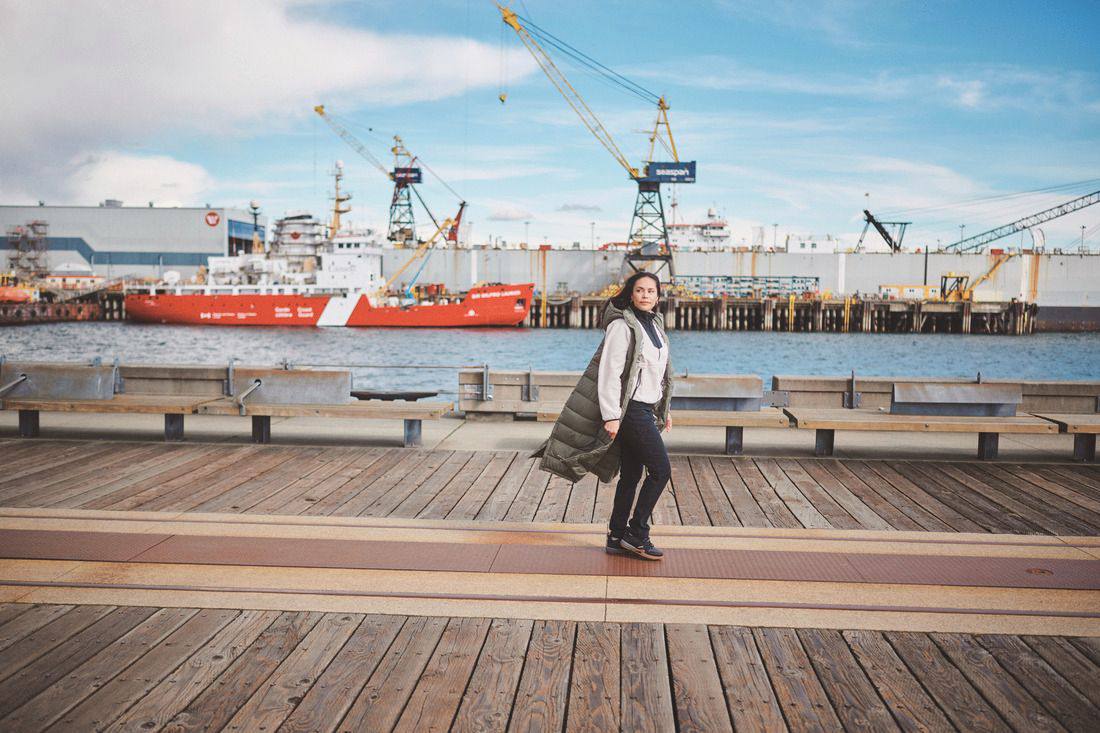 Columbia Women's Sequoia Grove Fullzip Stone 08