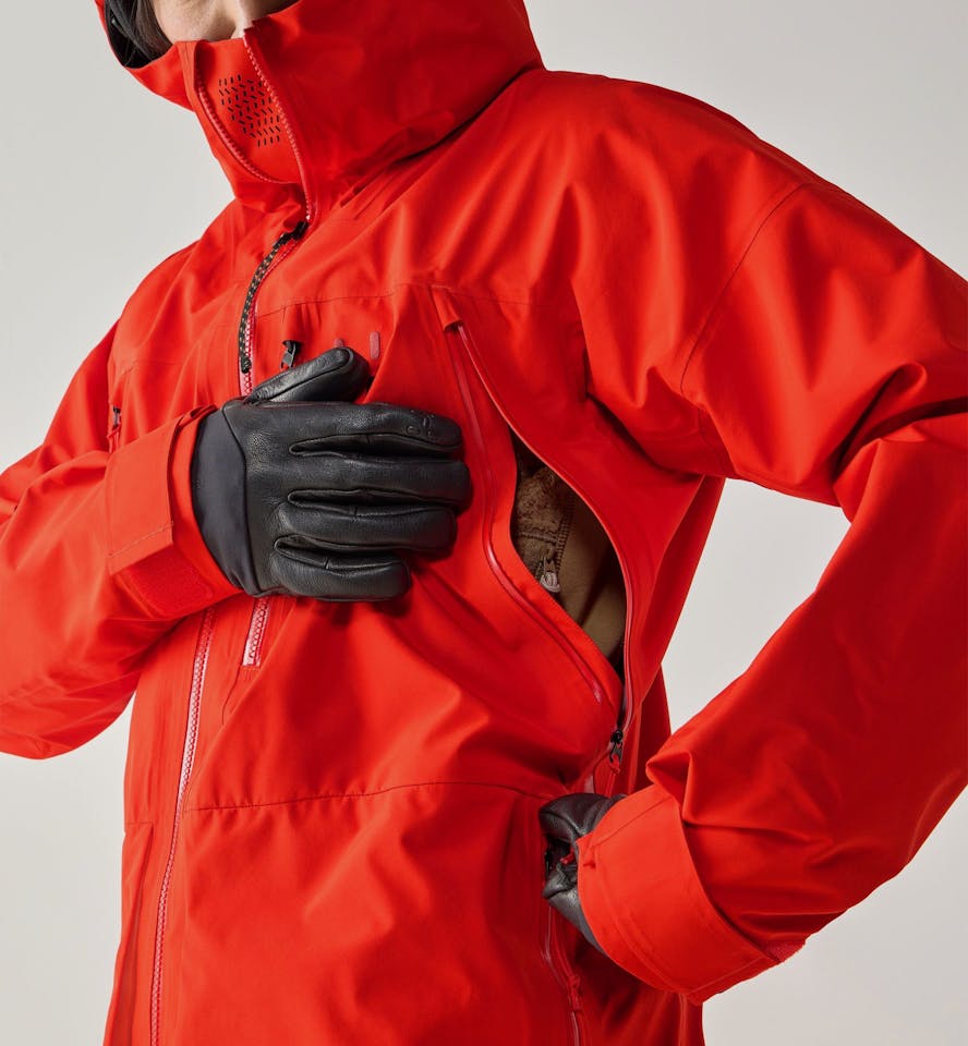 Haglöfs Men's Vassi GTX II Jacket Tech Red / Carmine Red 09