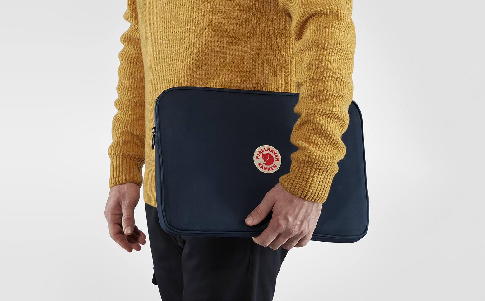 fjallraven laptop case 15