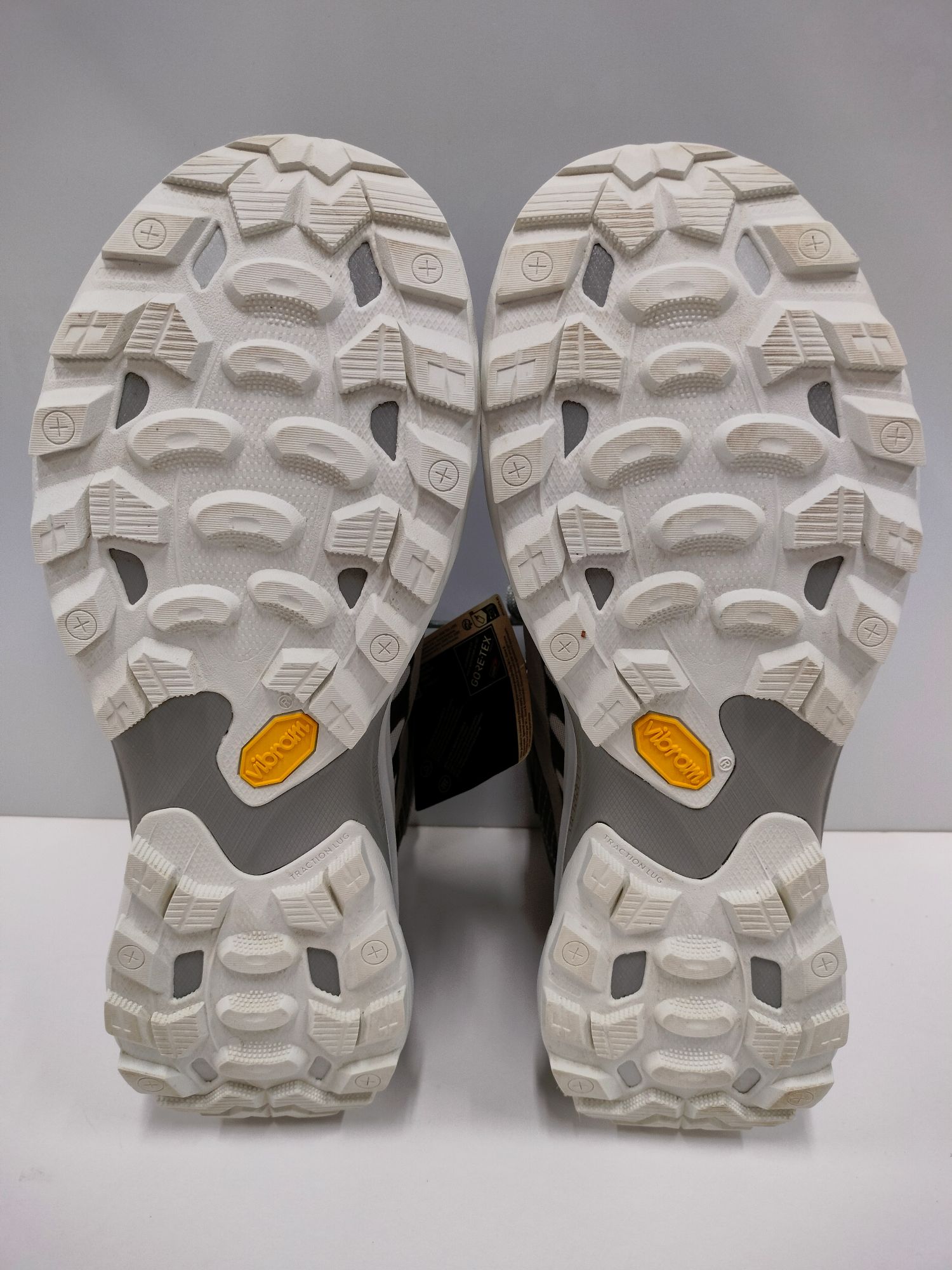 Product gallery image 3 of 4
