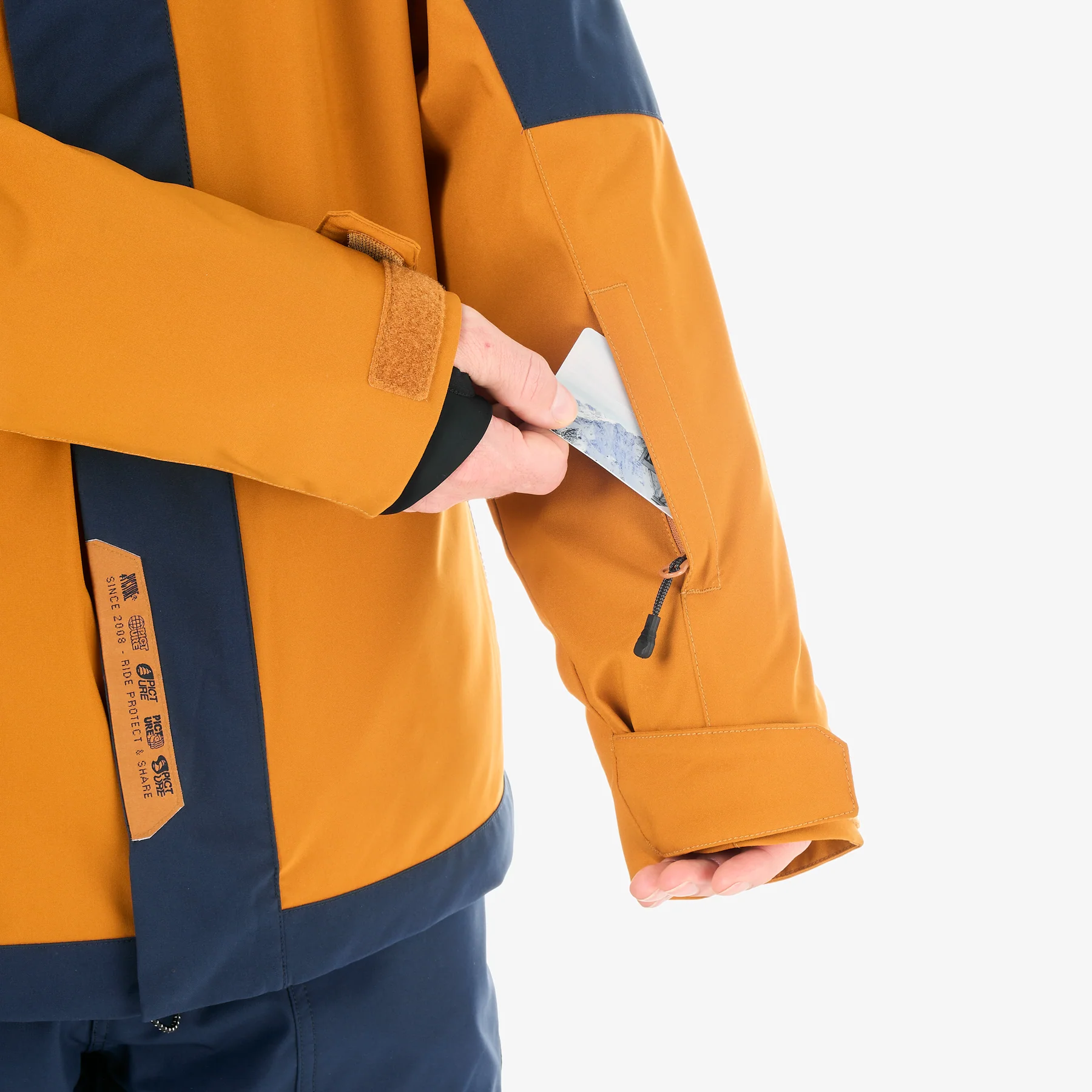 Product gallery image 13 of 17